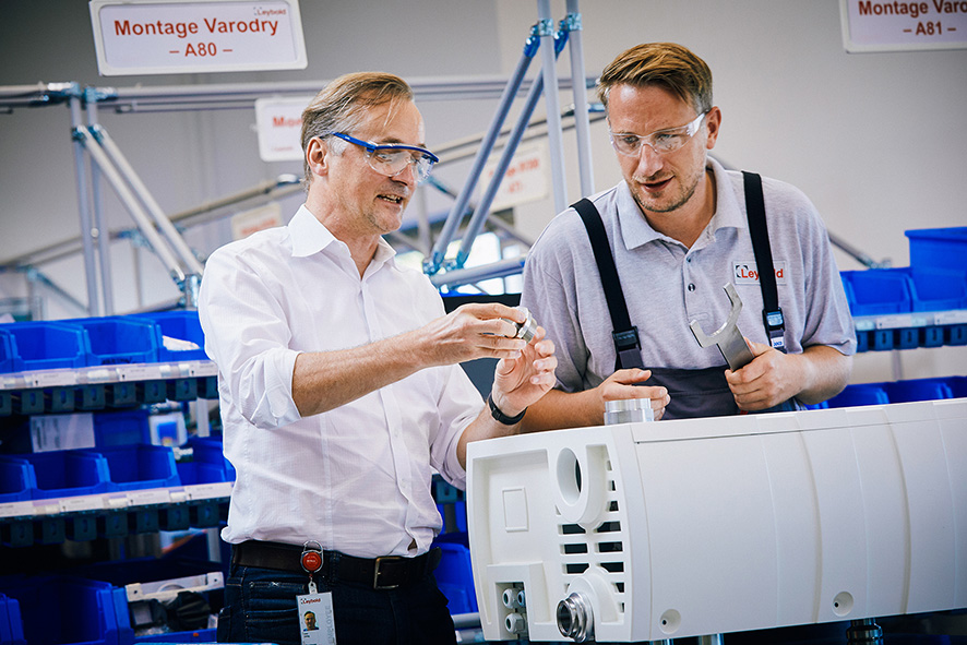 Die neue trockenverdichtende Schraubenpumpe VARODRY